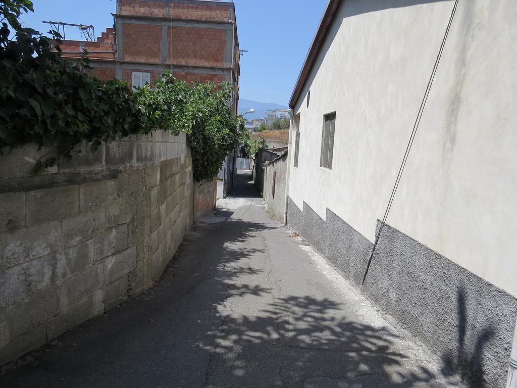 Appartamento Maria Giovanna Giardini Naxos Ruang foto