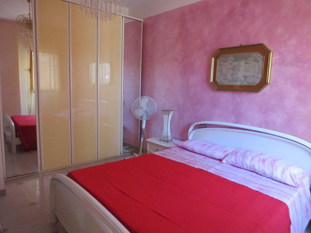 Appartamento Maria Giovanna Giardini Naxos Bagian luar foto